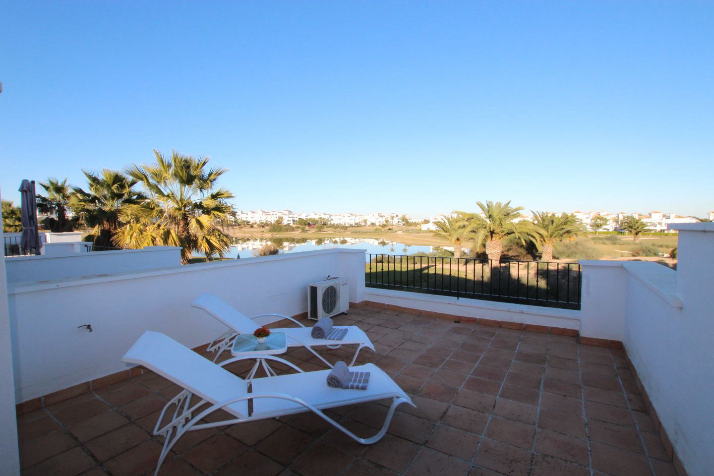 Terraza en campo de Golf - 1