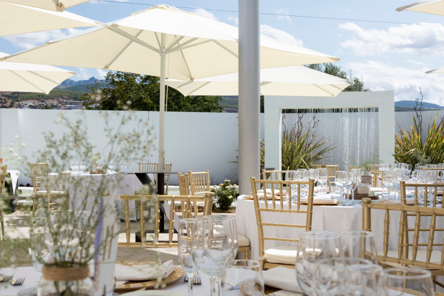 Complejo de eventos y jardines - 3