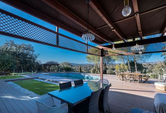Jardín con piscina y terraza chill out en Las Rozas en Las Rozas de Madrid, espacio para eventos por horas