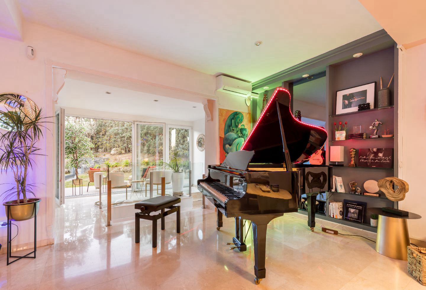Casa de diseño con salones y piano para eventos en Las Rozas - 4