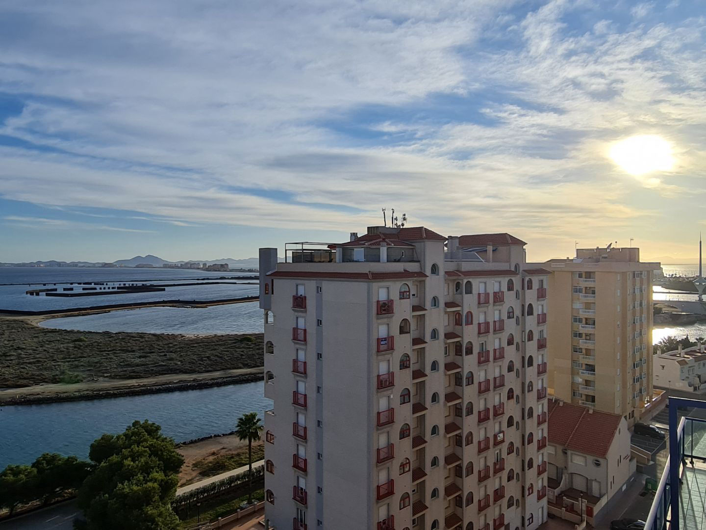 Penthouse con terraza y vistas al mar - 3