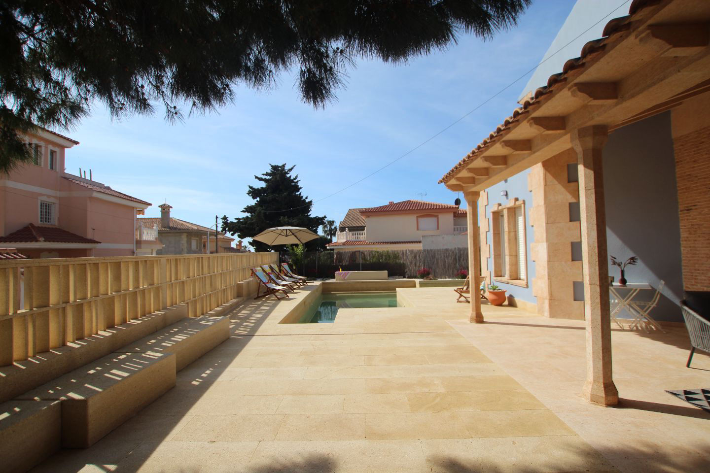 Chalet con Piscina cerca del mar - 1