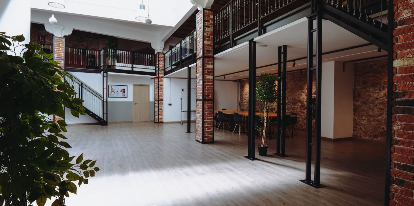 Loft Space - 4