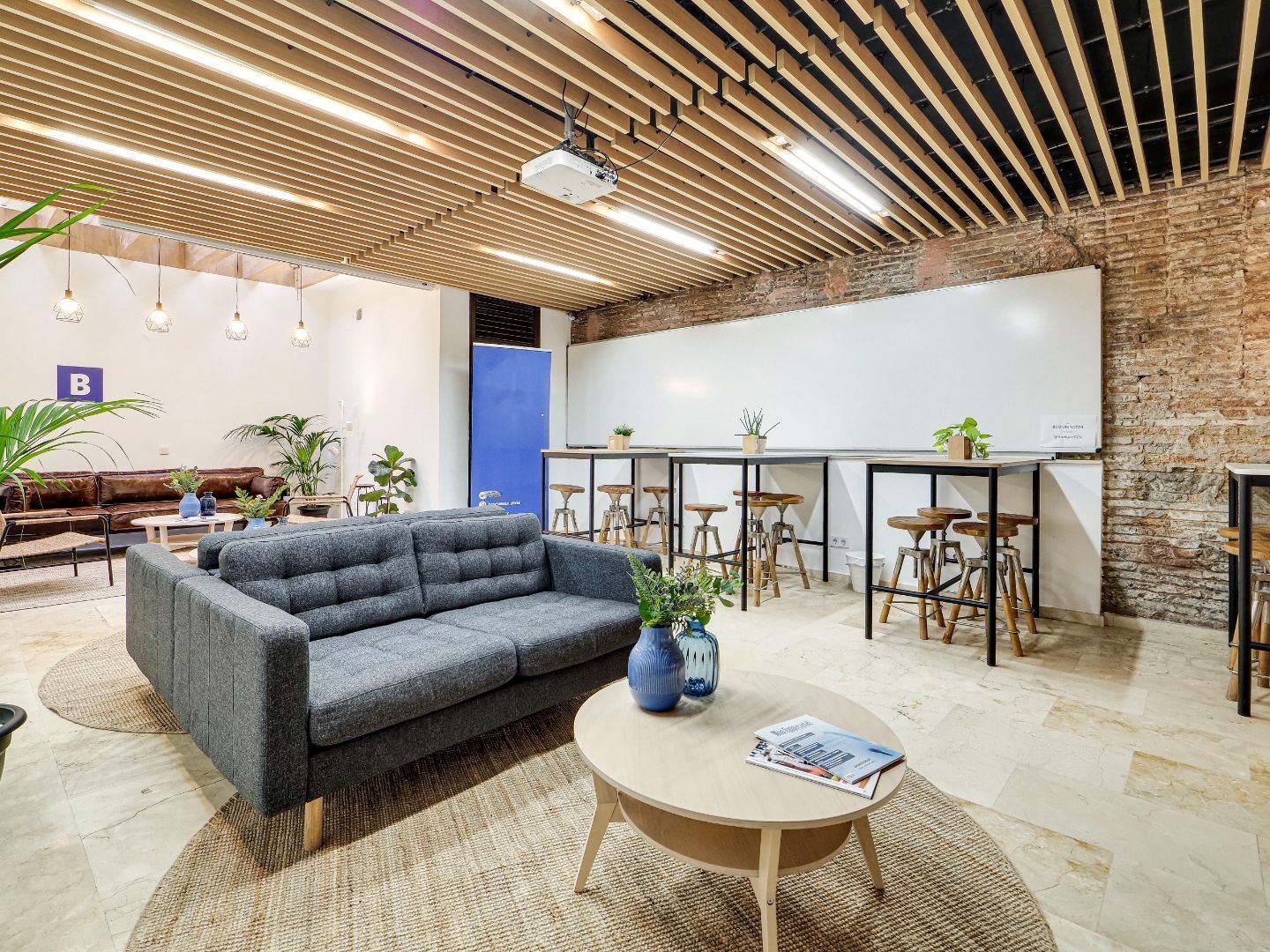 Lounge para presentaciones y networking en Poblenou - 2