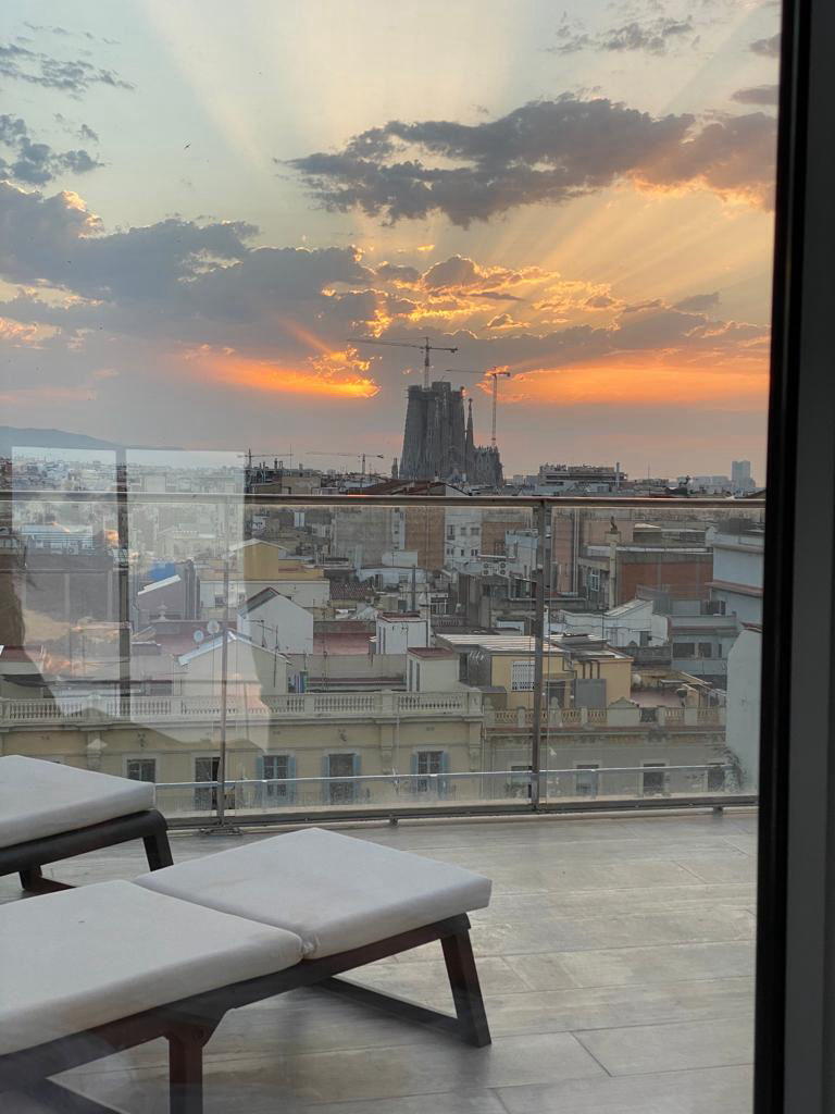 Terraza con vistas a la Sagrada Familia en Passeig de Gràcia à Barcelona : espace pour événements, photo 2
