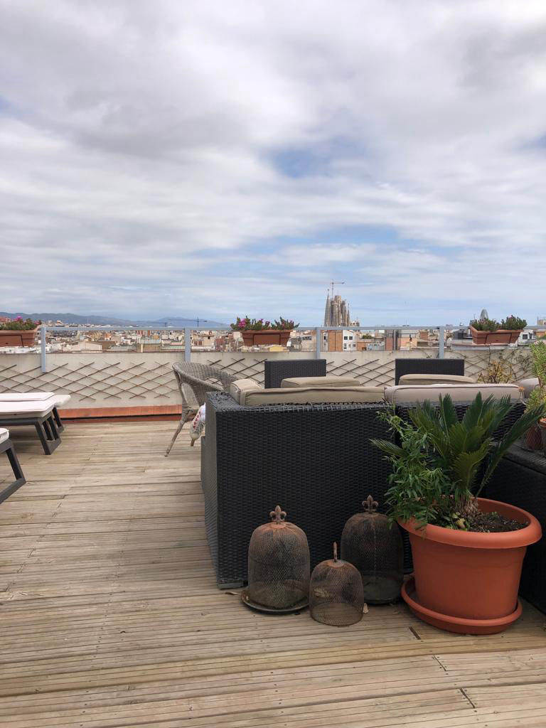 Terraza con vistas a la Sagrada Familia en Passeig de Gràcia à Barcelona : espace pour événements, photo 3