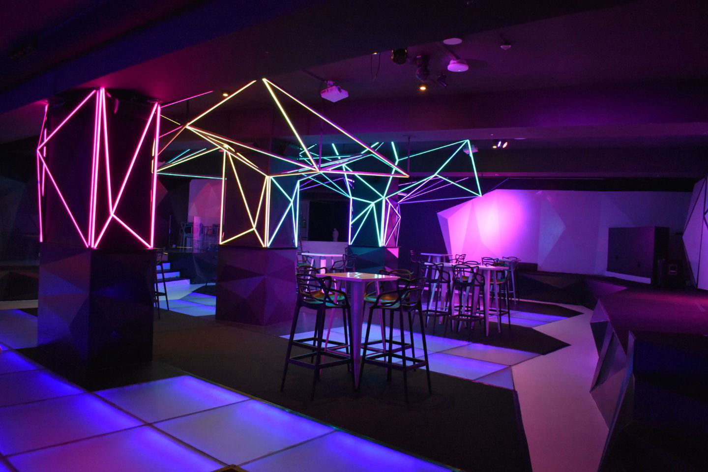 Sala Futurista - 3