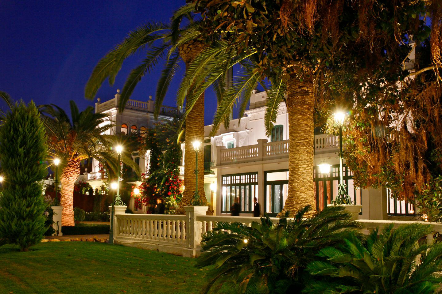 Masía centenaria con jardines para bodas y eventos cerca de Valencia - 3
