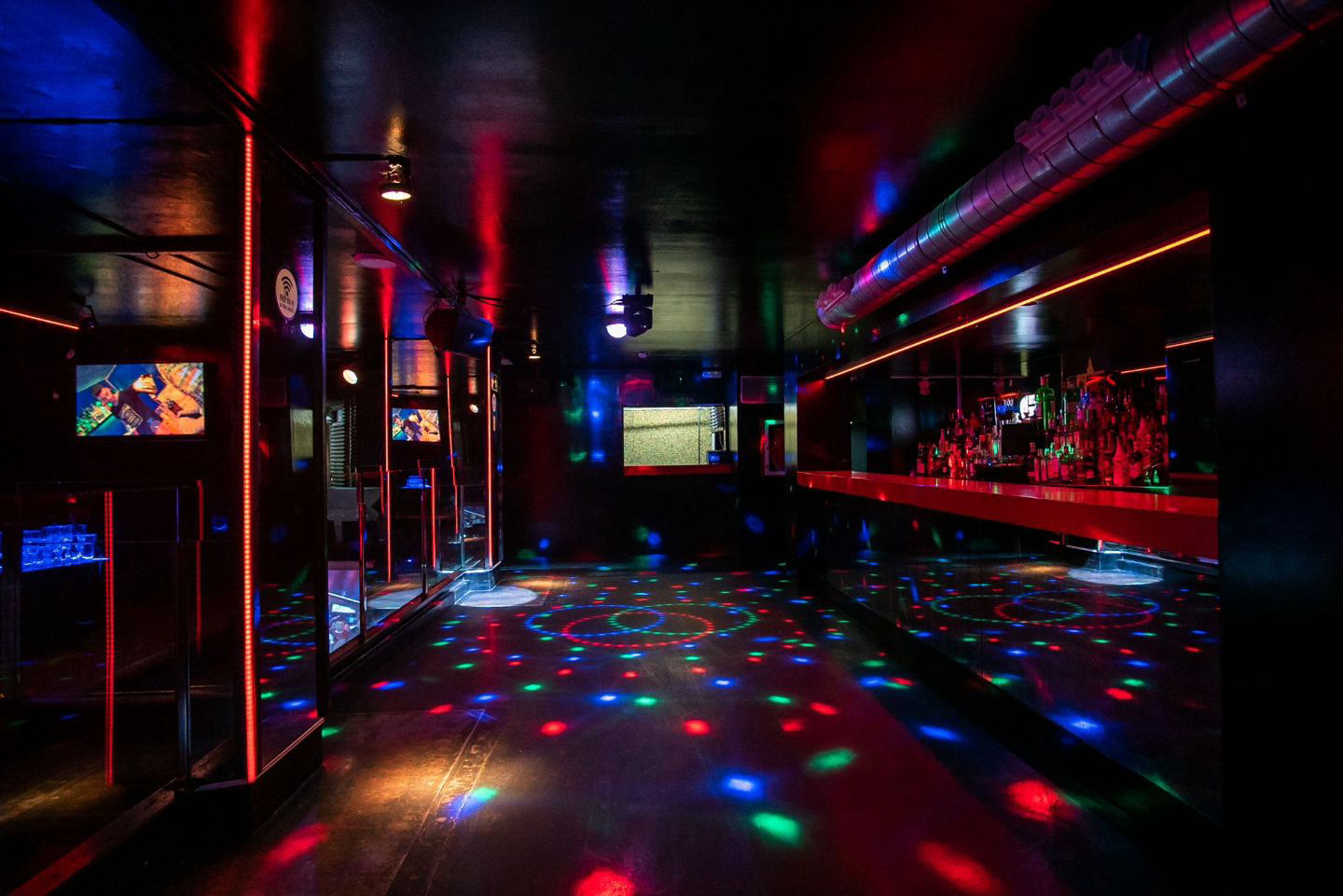 Sala Club - 1