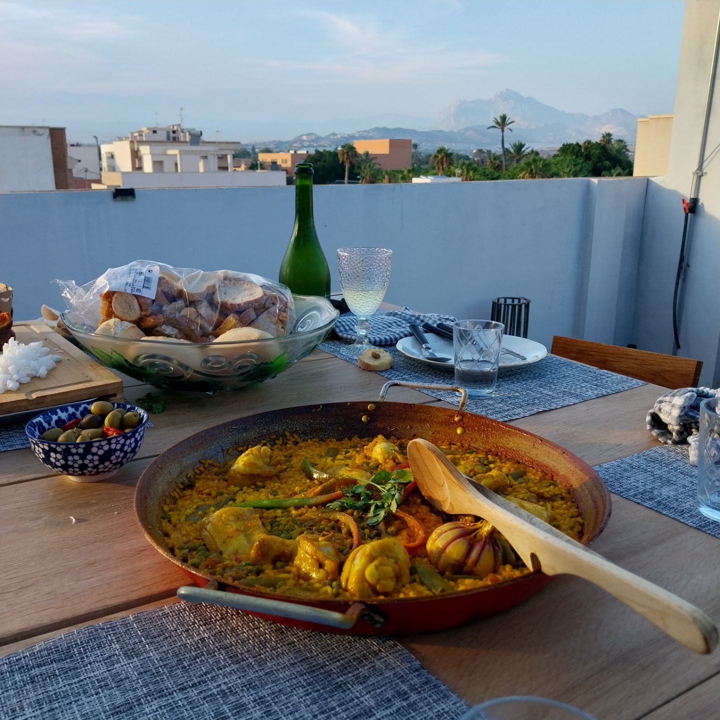 Terraza chill out con barbacoa y vistas en Mutxamel - 3