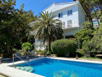Jardin de Alisa en Barcelona, espacio para eventos por horas