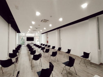 Salón con terraza en Barcelona, espacio para eventos por horas
