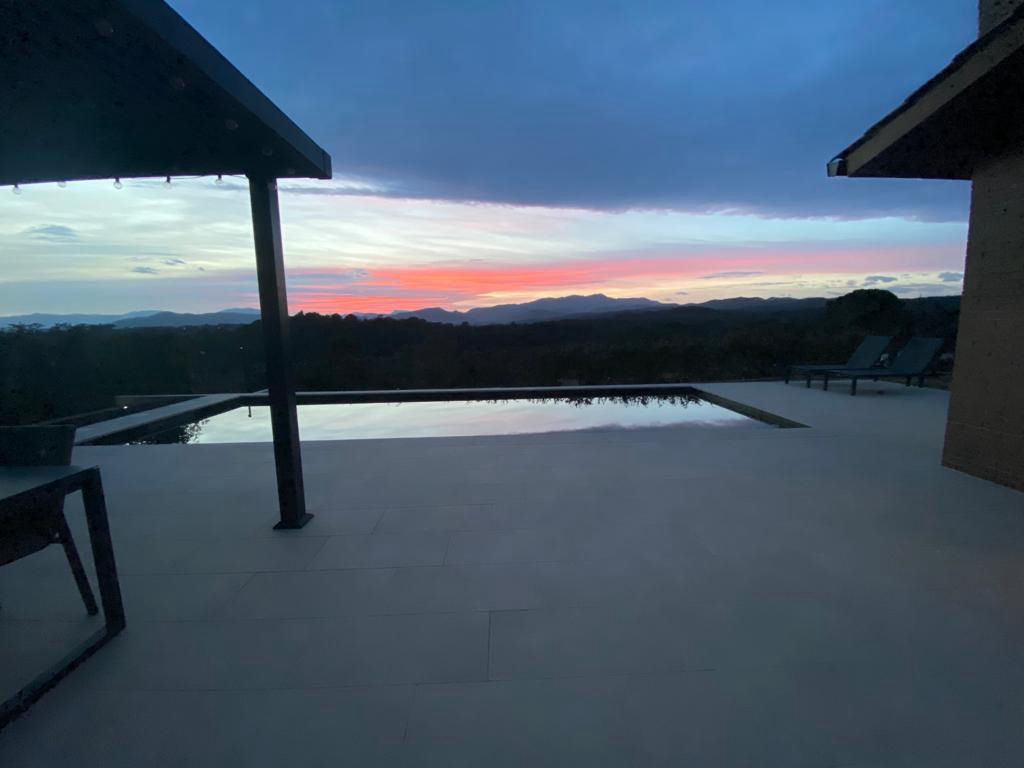 Rocacorba jardín-piscina - 2