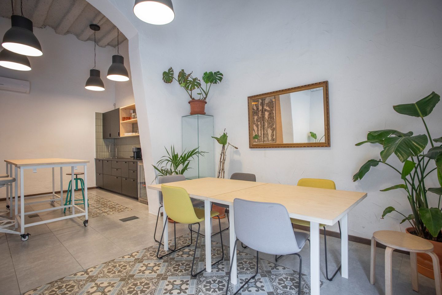 Espacio para reuniones y talleres en el Eixample - 4