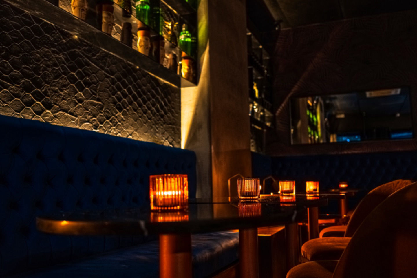 American Bar - 4