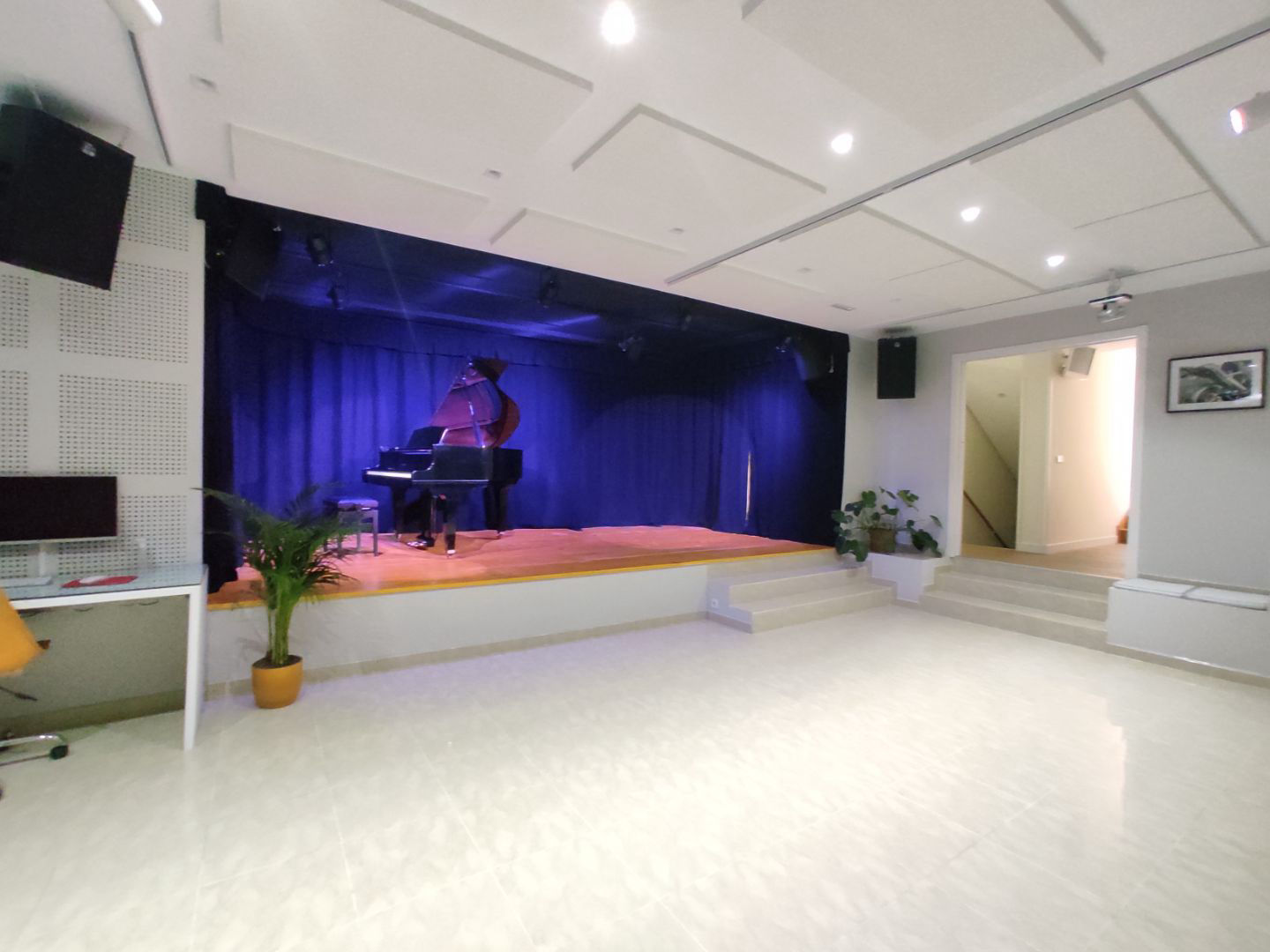 Sala Tagoro - 2