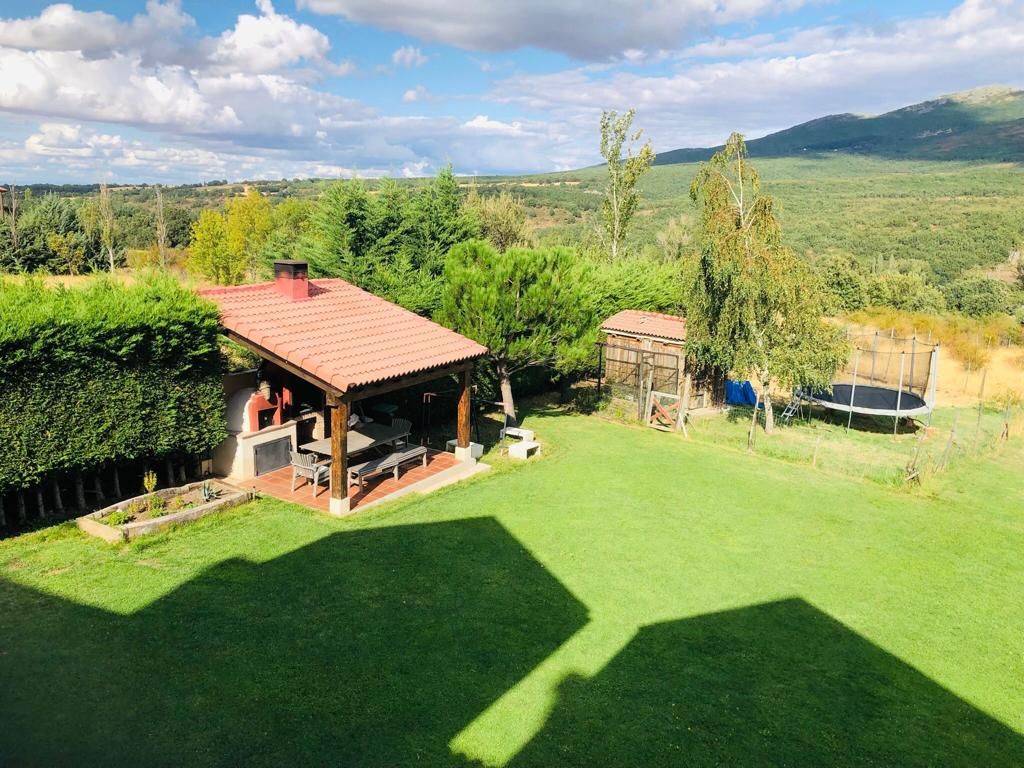 Casa rural con jardín y barbacoa en Riaza (Segovia) - 2