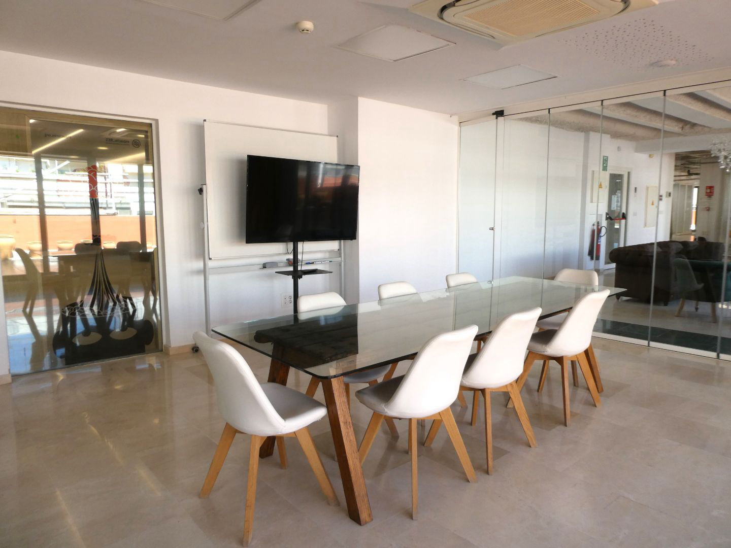 Sala reuniones Jane - 1