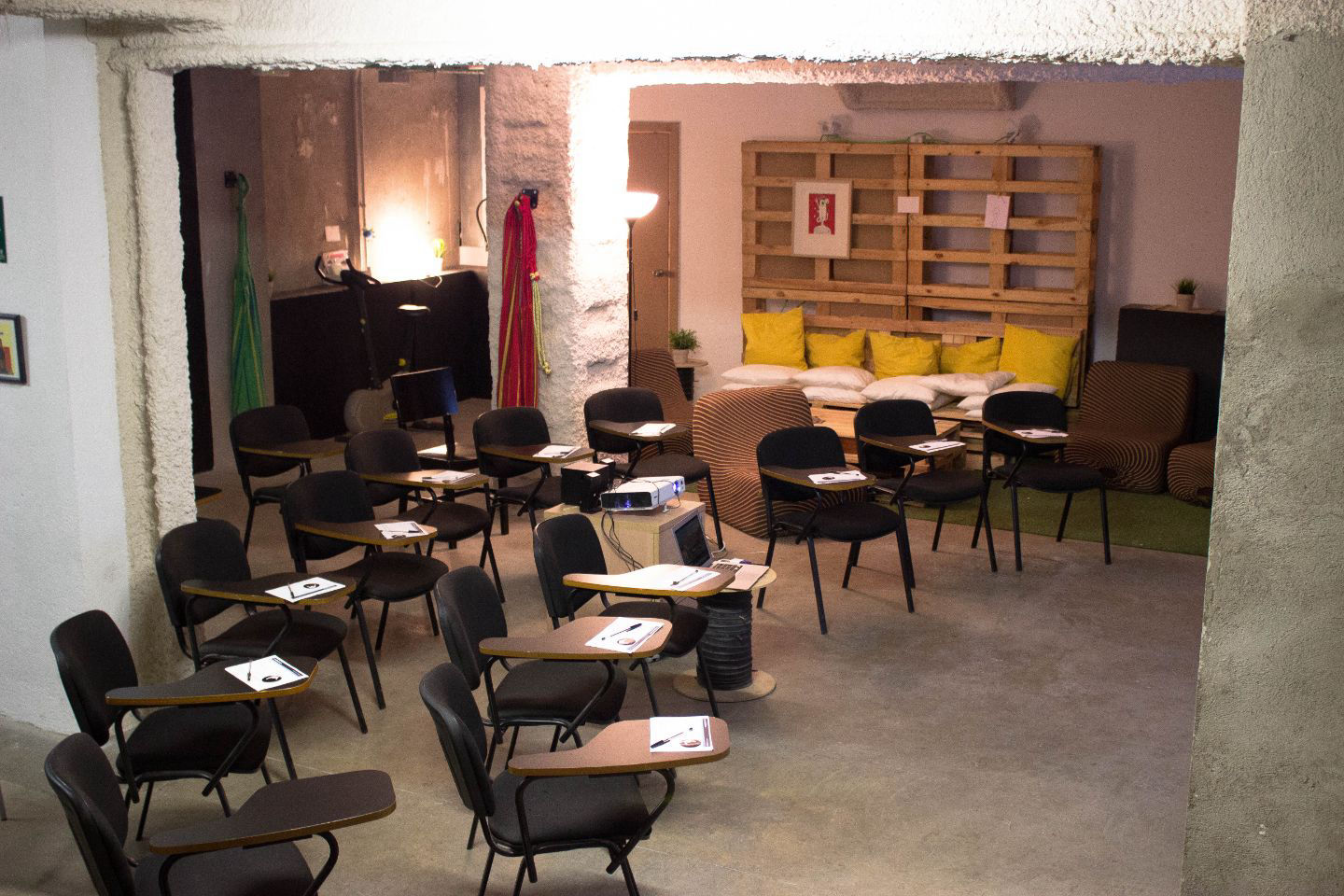 Sala de eventos de empresa en el centro - 3