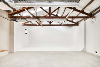 Nave diáfana multifuncional en Barcelona, espacio para eventos por horas