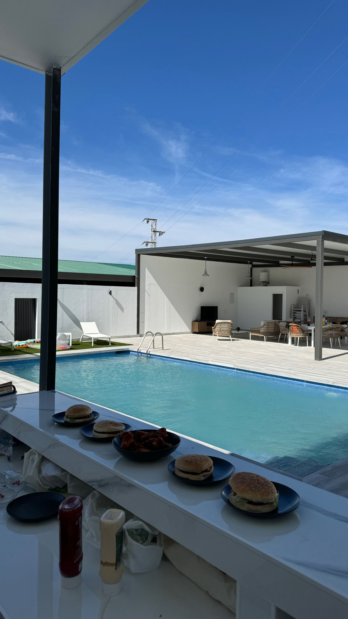 Espacio Rivera Pool - 1