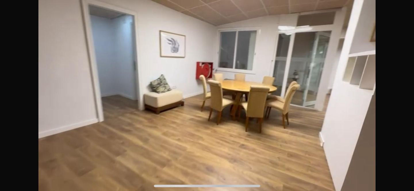 Sala diáfana para talleres y eventos en Calella en Calella: espacio para eventos, foto 4