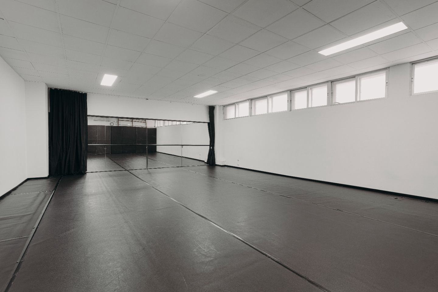 Sala Blanca para eventos - 1