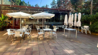 Terraza Hivernacle en Cornellà de Llobregat , espacio para eventos por horas